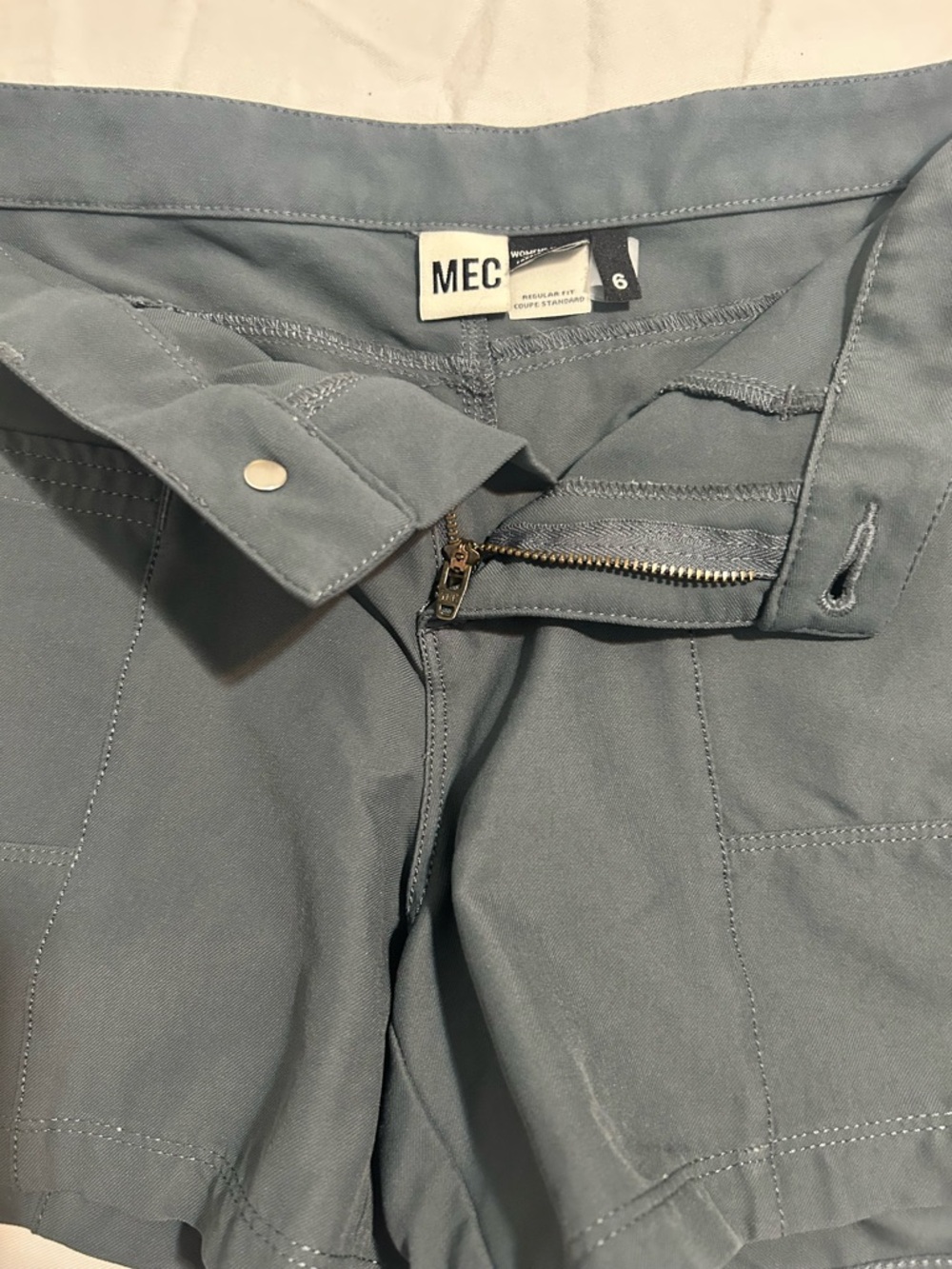 Mec women’s hiking shorts - Picture 3 of 3